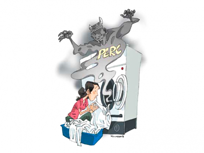 Dung môi giặt khô Perc sử dụng trong dịch vụ giặt là liệu có nguy hiểm?