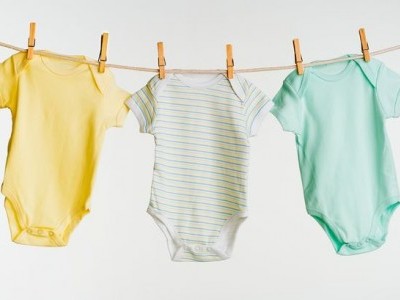 Mách bạn cách giữ quần áo lưu hương được lâu