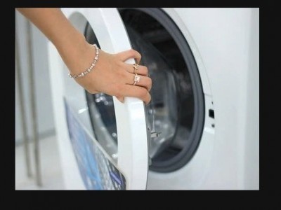 Có khi nào không nên mở cửa máy giặt không? – Những trường hợp đặc biệt cần lưu ý Máy giặt công nghi