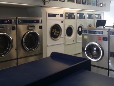 Các thiết bị cần thiết khi bạn quyết định kinh doanh giặt là