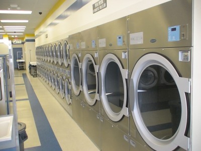 Công dụng nổi bật của thiết bị giặt là khách sạn