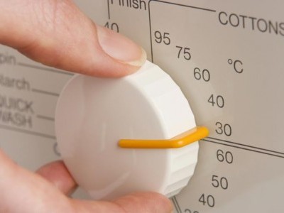 Hướng dẫn cách giặt ủi đồ nhanh, sạch từ các khách sạn