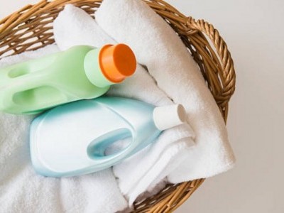 Những điều khách hàng nên lưu ý khi sử dụng hóa chất giặt là