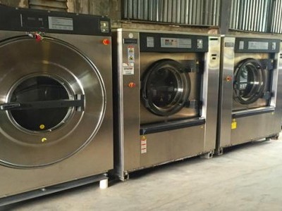 MỘT SỐ MẸO GIẶT LÀ GIÚP ĐỒ GIẶT Ở KHÁCH SẠN GIẢM NẾP NHĂN.