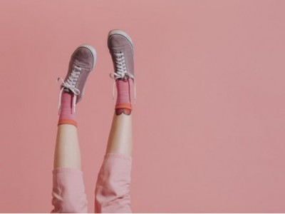 Làm sao để giặt vớ (bít tất) không bị giãn?