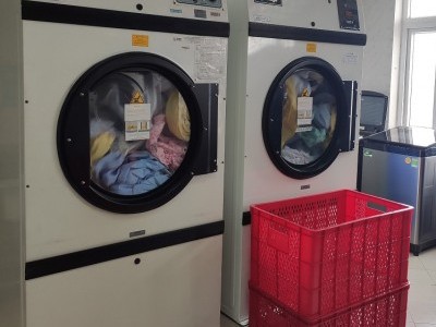 MỞ TIỆM GIẶT LÀ CẦN MUA MÁY GIẶT NÀO