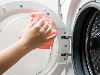 Cách vệ sinh gioăng máy giặt hiệu quả, ai cũng nên biết